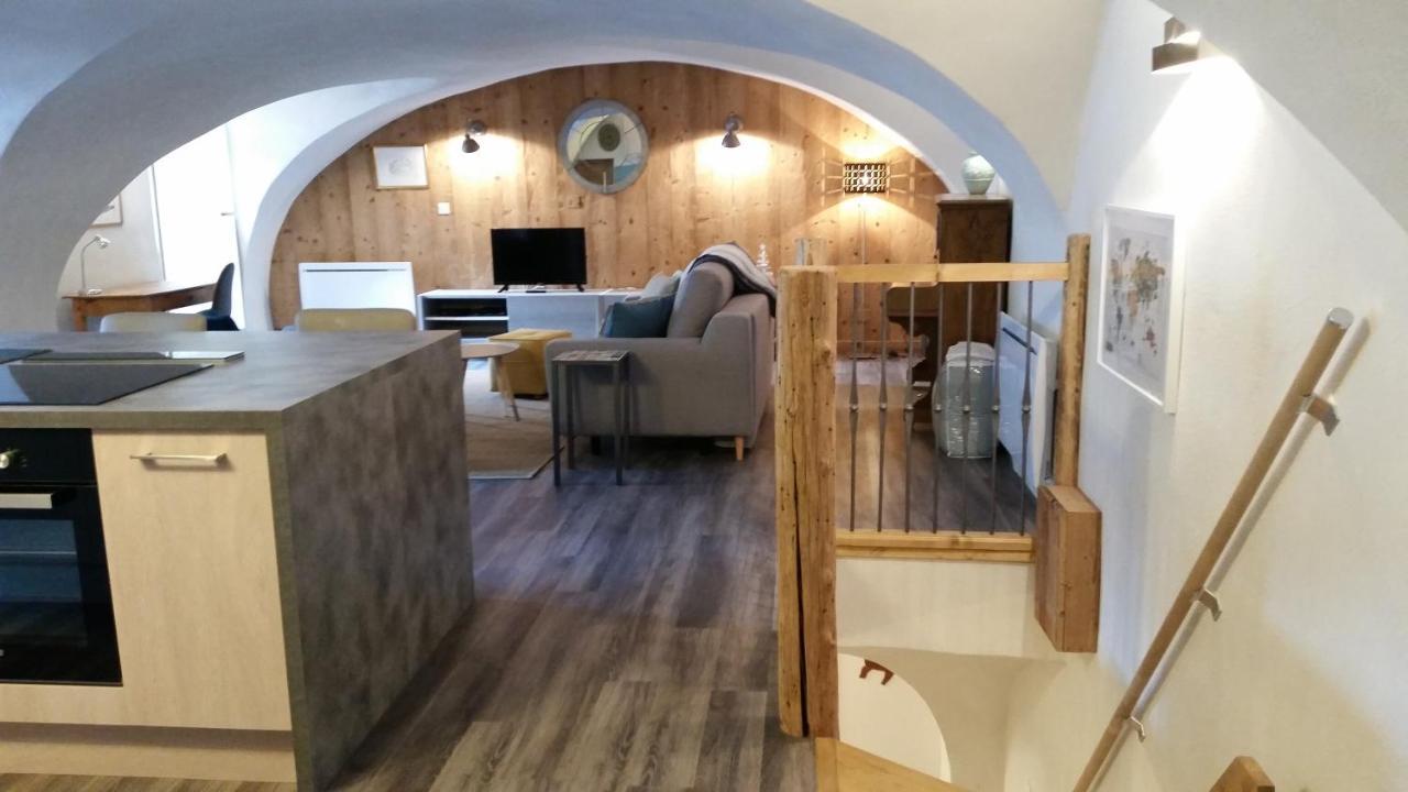 Maison A Tour * Briançon